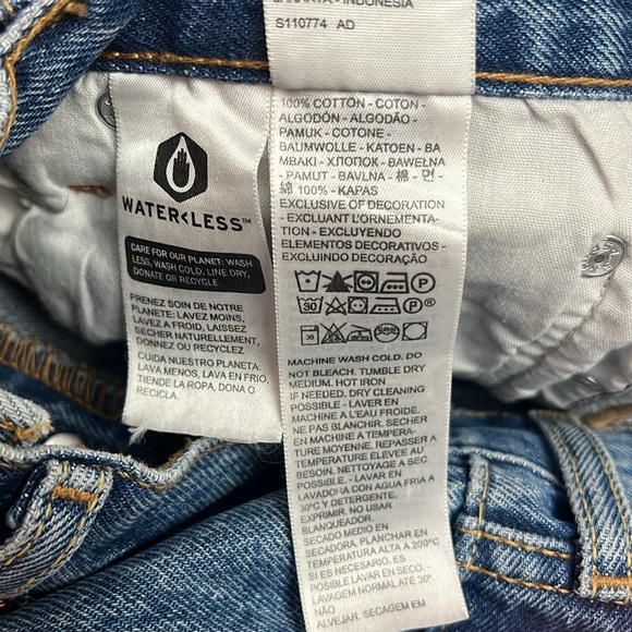 Levi’s 501 Button Fly Straight Leg Jeans - Picture 7 of 12